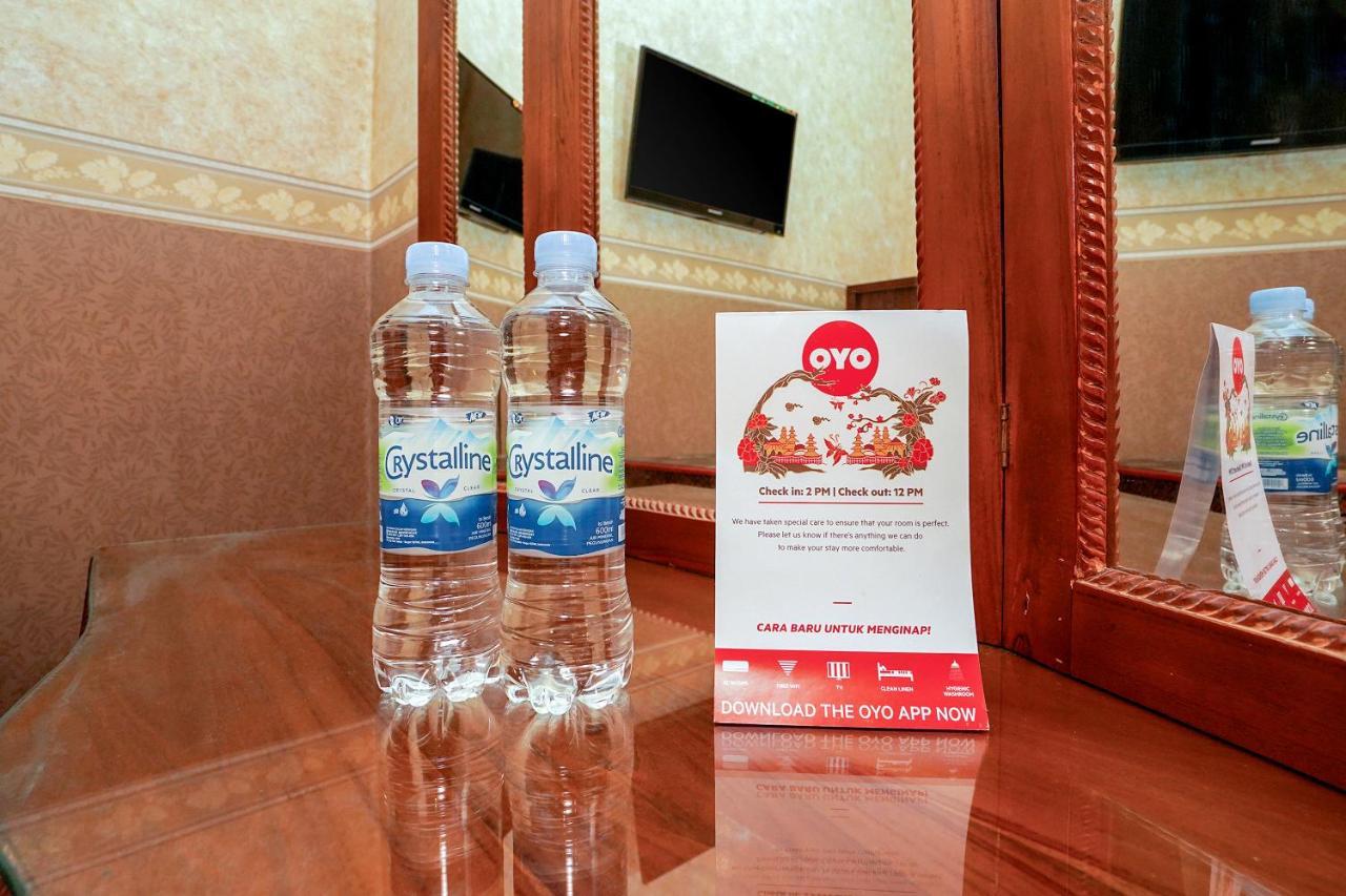 Oyo 231 Hotel Andita Syariah Surabaya Exterior photo